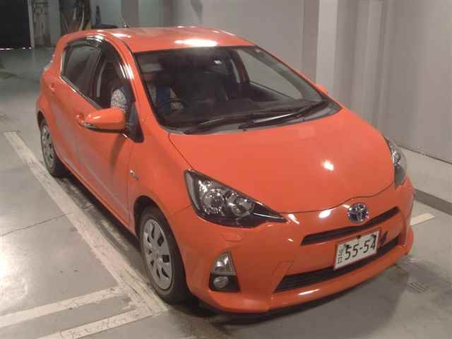 TOYOTA AQUA 2014