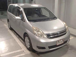 TOYOTA ISIS 2008