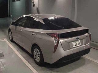 TOYOTA PRIUS 2017
