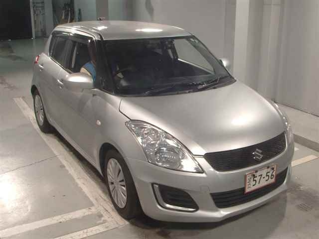 SUZUKI SWIFT 2015
