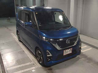NISSAN ROOX 2020