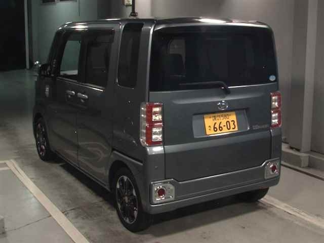 DAIHATSU WAKE 2019