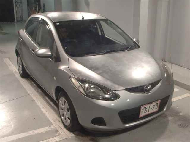 MAZDA DEMIO 2010