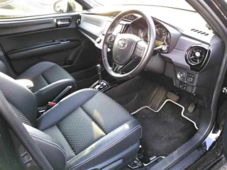 TOYOTA COROLLA FIELDER 2016