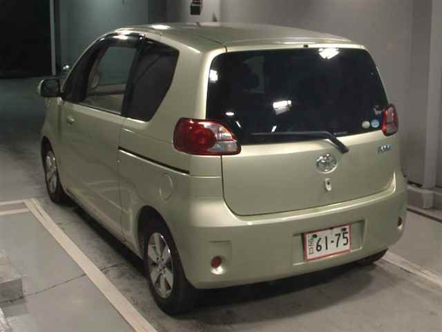TOYOTA PORTE 2008