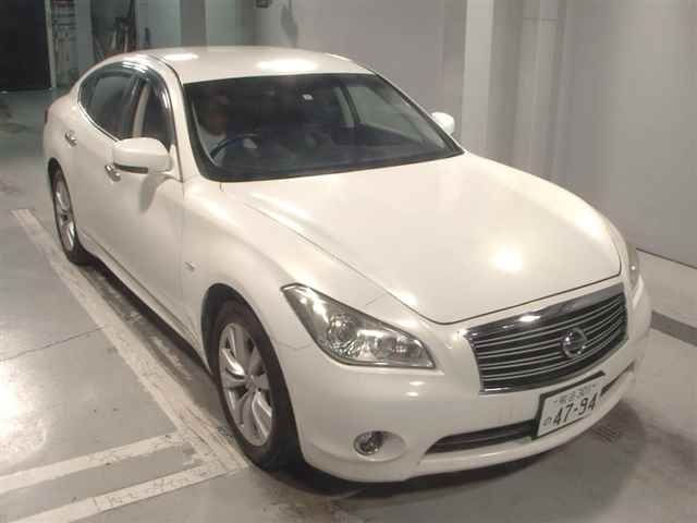 NISSAN FUGA 2011