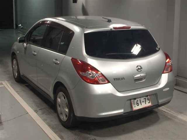 NISSAN TIIDA 2009