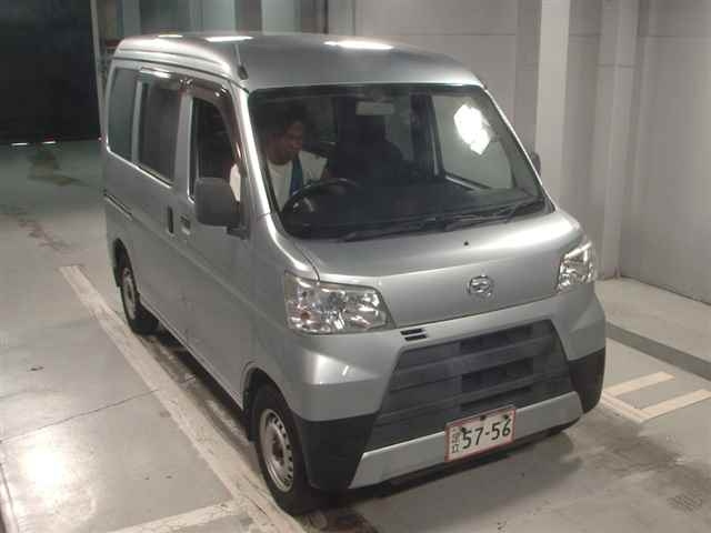 DAIHATSU HIJET VAN 2019