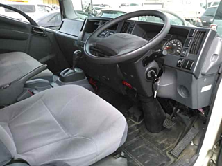 ISUZU ELF 2017