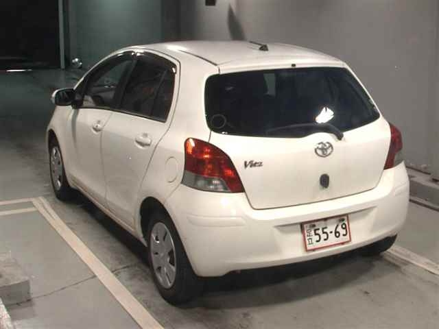 TOYOTA VITZ 2009