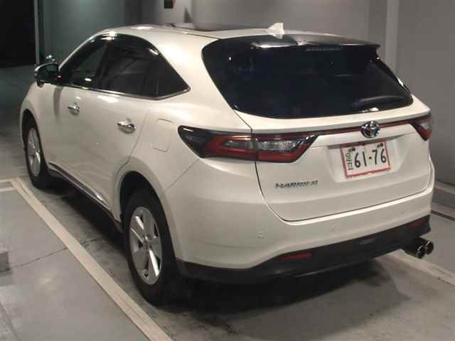 TOYOTA HARRIER 2017