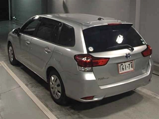 TOYOTA COROLLA FIELDER 2016