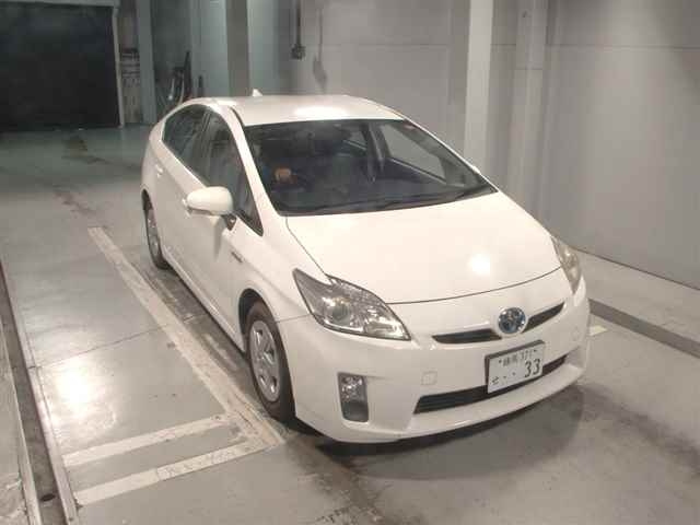 TOYOTA PRIUS 2011