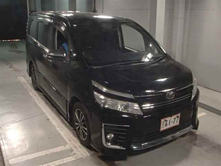 TOYOTA VOXY 2015