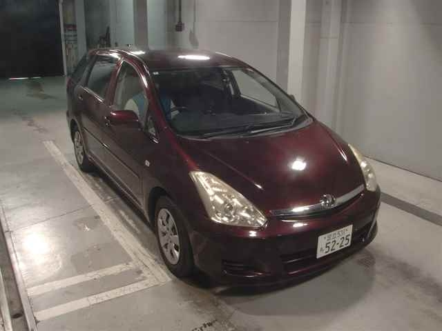 TOYOTA WISH 2008
