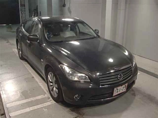 NISSAN FUGA 2012