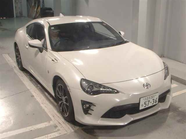 TOYOTA 86 2021