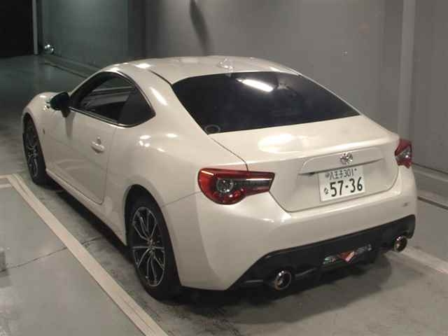 TOYOTA 86 2021