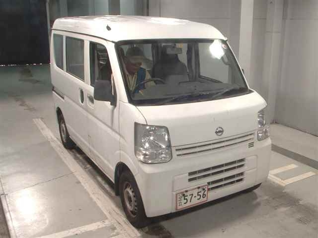 NISSAN CLIPPER VAN 2015
