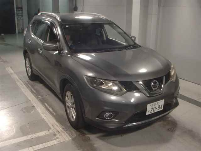 NISSAN X-TRAIL 2015
