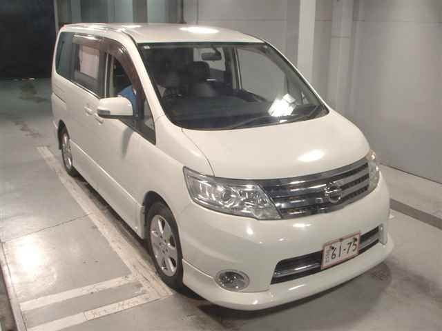NISSAN SERENA 2010