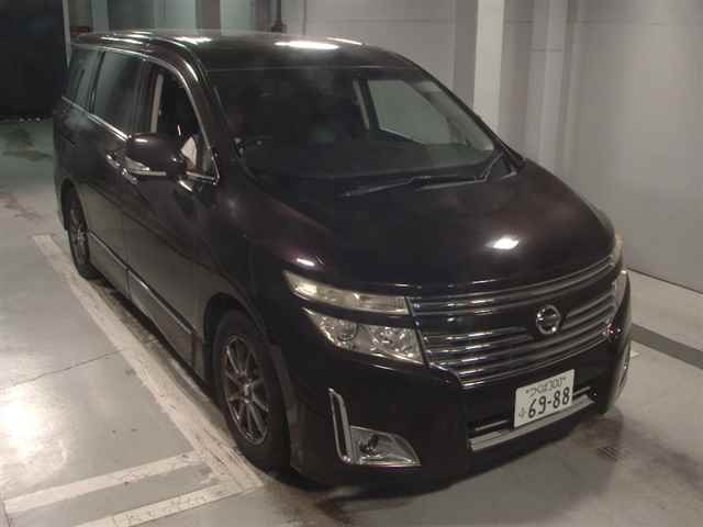 NISSAN ELGRAND 2011