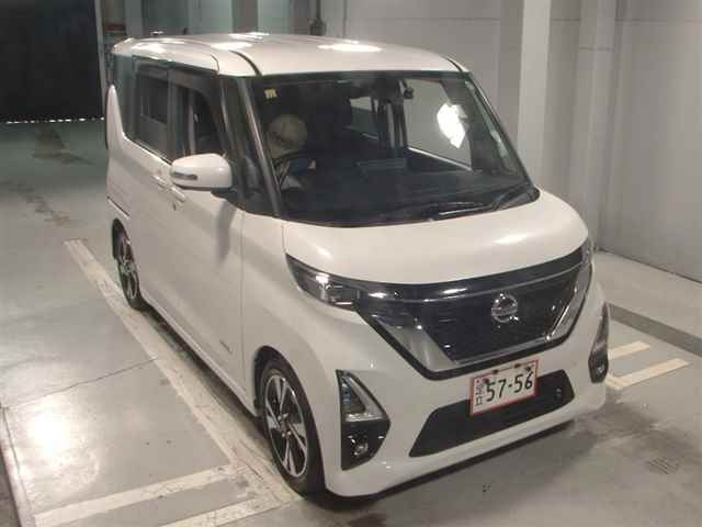 NISSAN ROOX 2020