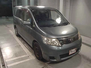 NISSAN SERENA 2010