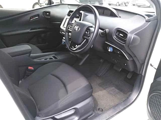 TOYOTA PRIUS 2019