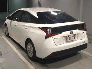 TOYOTA PRIUS 2019