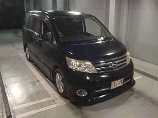 NISSAN SERENA 2010