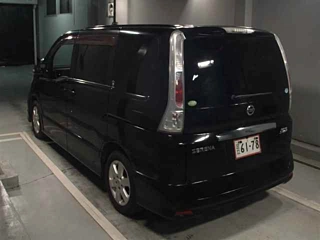 NISSAN SERENA 2010