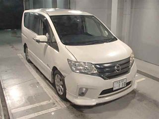 NISSAN SERENA 2013