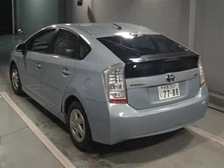 TOYOTA PRIUS 2011