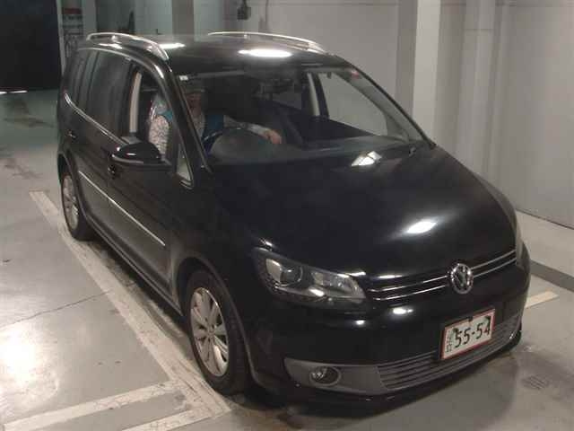 VOLKSWAGEN GOLF TOURAN 2011