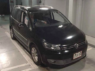 VOLKSWAGEN GOLF TOURAN 2011