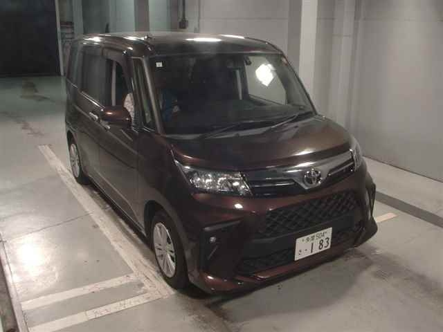 TOYOTA ROOMY 2021