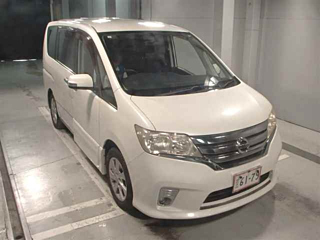 NISSAN SERENA 2011