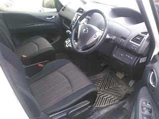 NISSAN SERENA 2015