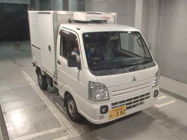 MITSUBISHI MINICAB TRUCK 2016