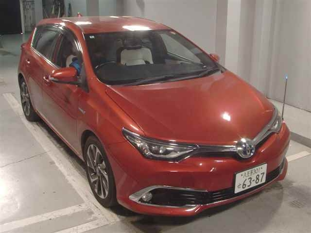 TOYOTA AURIS 2016