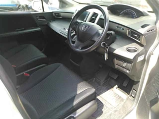 HONDA FREED 2011