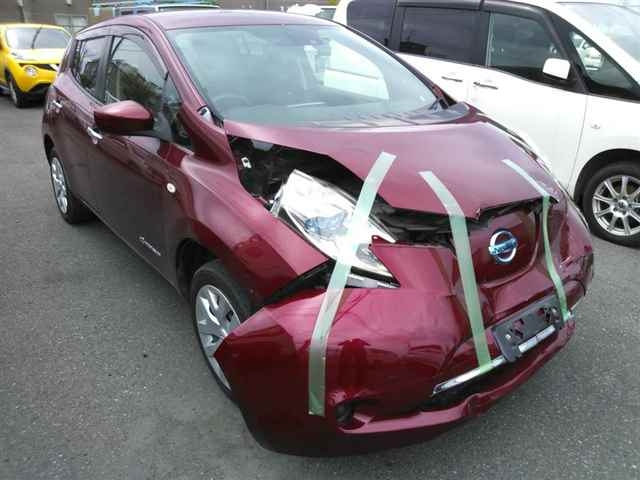 NISSAN LEAF 2016