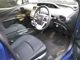 TOYOTA PRIUS 2016
