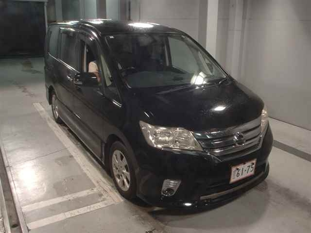 NISSAN SERENA 2011