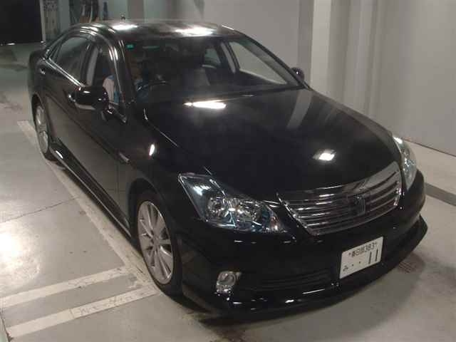 TOYOTA CROWN 2010