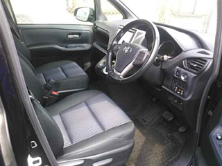 TOYOTA NOAH 2016