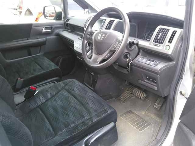 HONDA STEP WAGON 2012