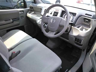 HONDA LIFE 2011