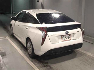 TOYOTA PRIUS 2018